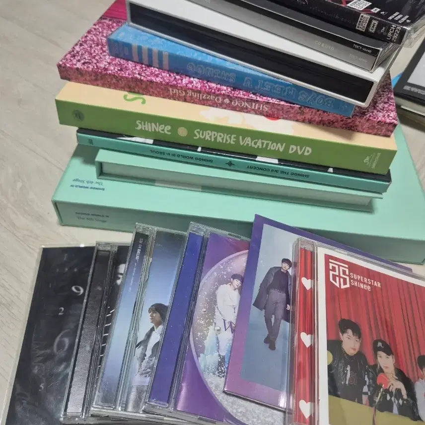[BUNJANG] SHINee Bundle Set Japanese Albums DVD with Official Photocards / 샤이니 앨범 일괄 판매 양도합니다 일본앨범 dvd 그룹 솔로 포카 포함