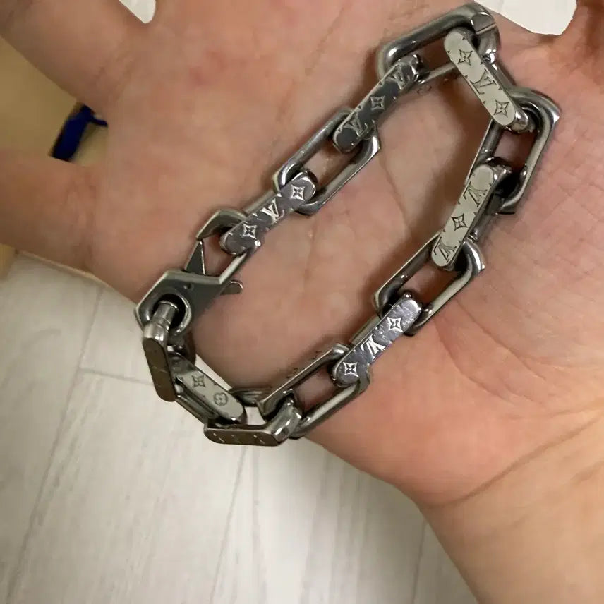 [BUNJANG] Louis Vuitton Virgil Abloh Bracelet M / (새상품급)루이비통 버질아블로 팔찌 M