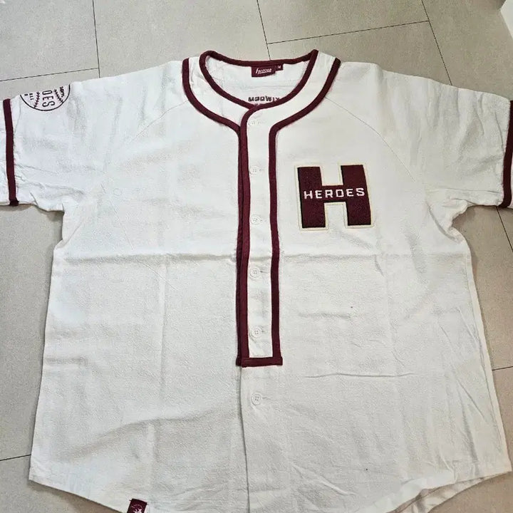 [BUNJANG] Musinsa x Kiwoom Heroes 25 White Baseball Jersey / M 무신사 x 키움히어로즈 25 화이트 유니폼 야구복