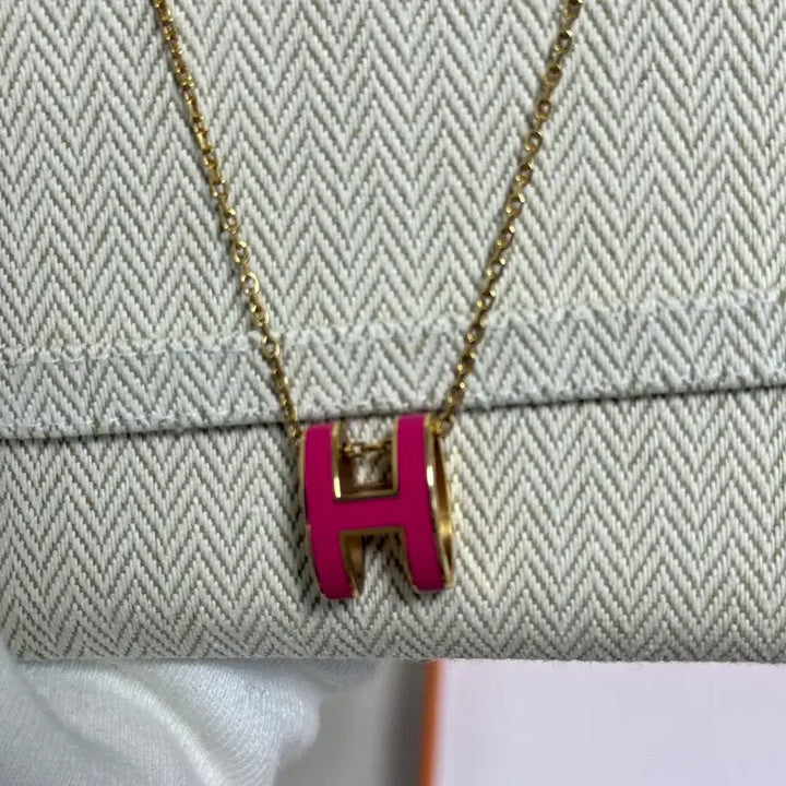 [BUNJANG] Hermes Pop H Necklace Gold Pink / 에르메스 팝아슈 목걸이 골드핑크