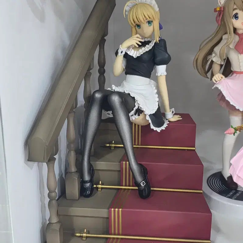 [BUNJANG] Fate/stay night Saber Plumage Hollow/Ataraxia Figure / 페이트스테이나이트 세이버 플럼메이드 할로우아타락시아 피규어고전미소녀페그오
