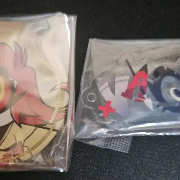 [BUNJANG] Hazbin Hotel Niffty Pin Badge + Bag Name Keyring / 해즈빈호텔 니프티 캔뱃지+베기 이름키링