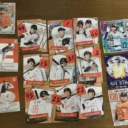 [BUNJANG] KBO Baseball Cards Bundle Set / 한화 일괄 크보카드 팝니다(25,26일괄)
