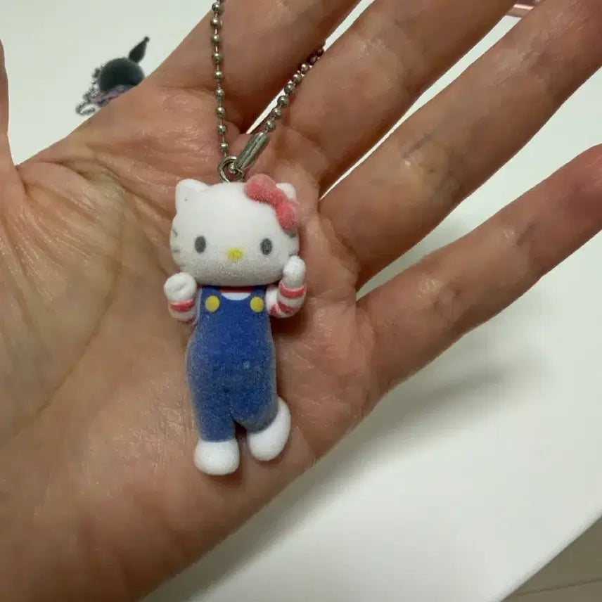 [BUNJANG] Sanrio Long-Legged Kitty Gacha Figure / 산리오 롱다리 키티 가챠 판매