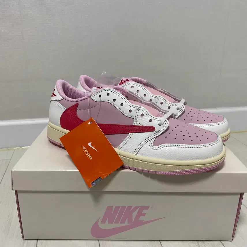 [BUNJANG] Air Jordan 1 Retro Low OG SP Travis Scott Sail Tropical Pink / 조던 1 x 트래비스 스캇 레트로 로우 OG SP 세일 트로피컬 핑크
