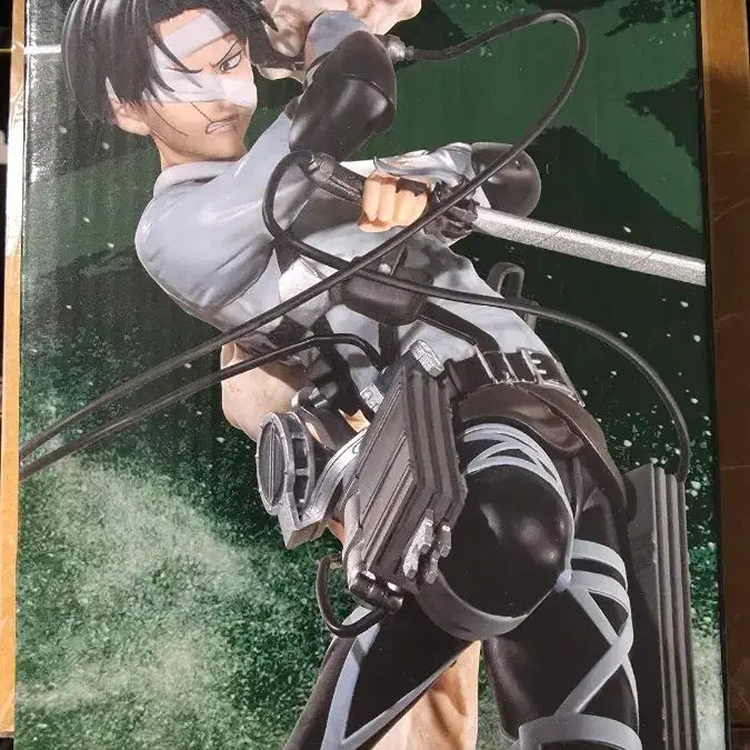 [BUNJANG] Attack on Titan Levi B Prize Figure (Unsealed) / [개봉품]제일복권 진격의 거인 리바이B 피규어