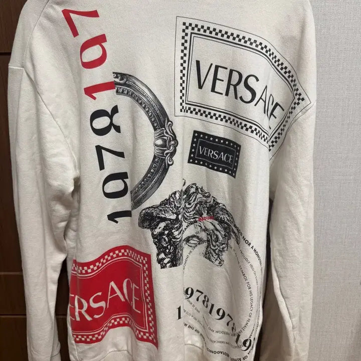 [BUNJANG] Versace 1978 Hoodie (Authentic) / [정품/인기]베르사체후드티1978 새상품
