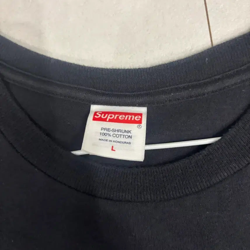 [BUNJANG] Supreme Playboy Carti T-Shirt Black FW25 / [L]슈프림 플레이보이 카티 티셔츠 블랙 - 25FW