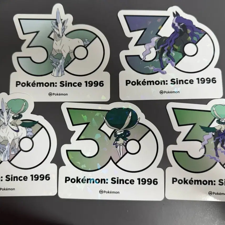 [BUNJANG] Pokemon 30th Anniversary Logo Stickers - Glastrier, Spectrier, and Calyrex (5-Card Bundle) / 포켓몬 30주년 로고 스티커 블리자포스 레이스포스 버드렉스
