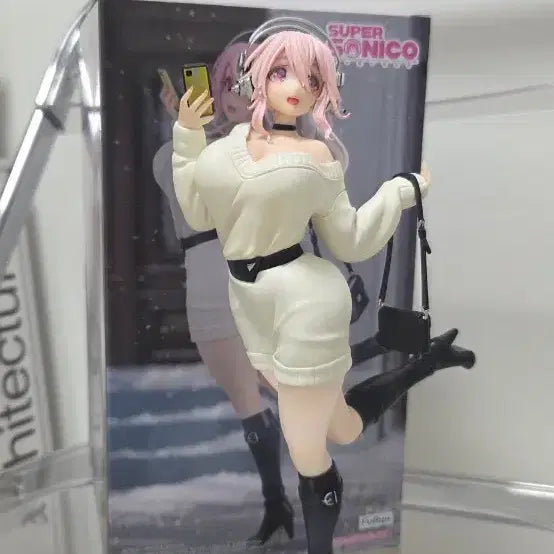 [BUNJANG] Super Sonico Winter Memory Figure / 슈퍼소니코 윈터메모리 피규어