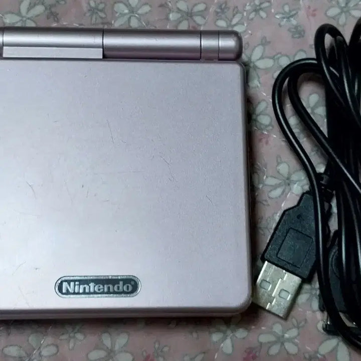 [SOLD OUT] gba sp 핑크 팝니다