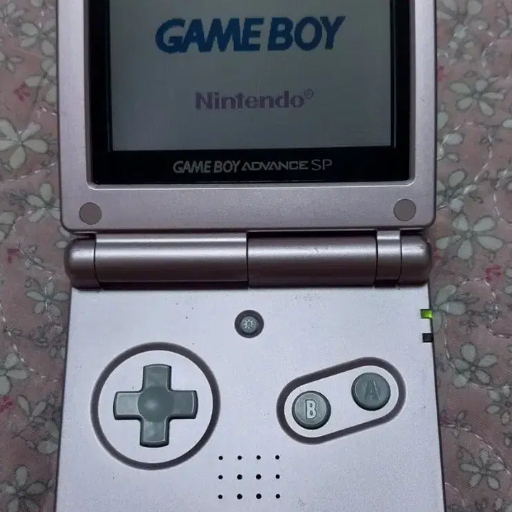 [SOLD OUT] gba sp 핑크 팝니다
