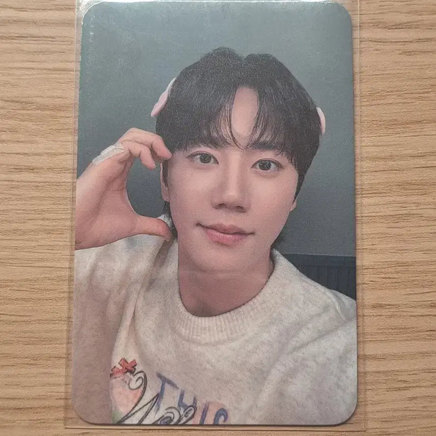 [BUNJANG] Lee Junyoung Angel Photocard / 이준영 엔젤 포토카드