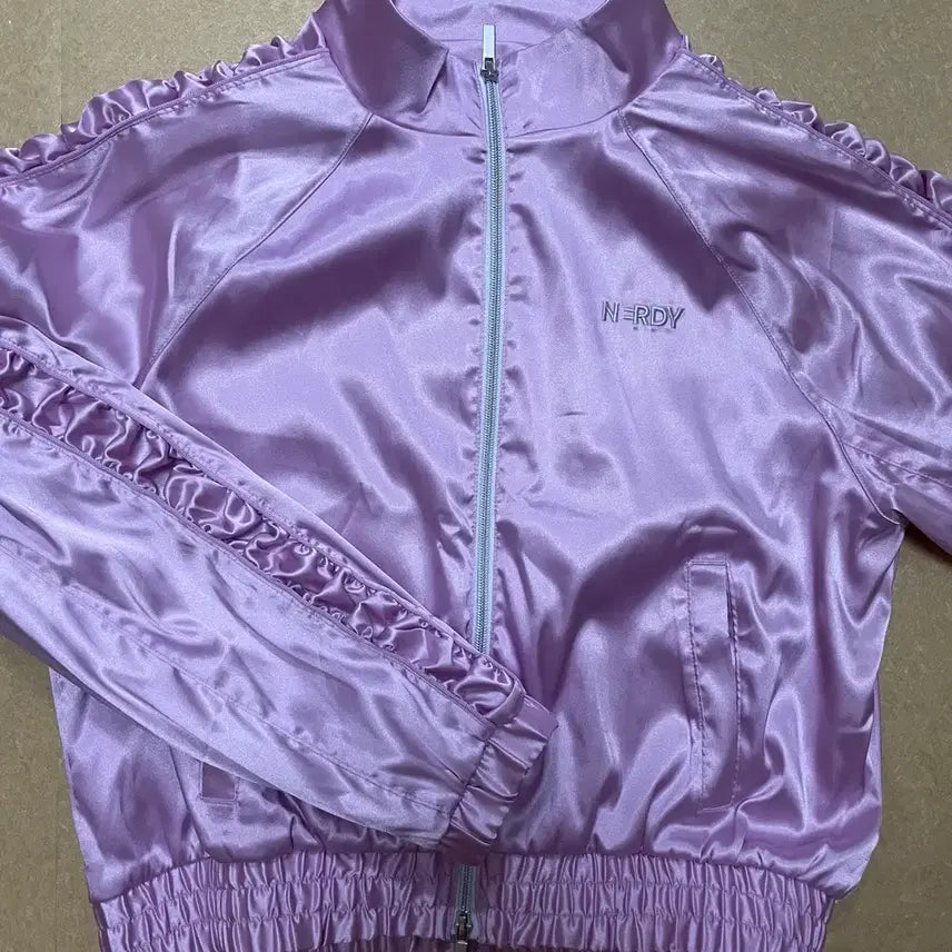 [BUNJANG] NERDY Shirring Track Jacket Lavender / 널디 셔링 트랙 자켓 라벤더