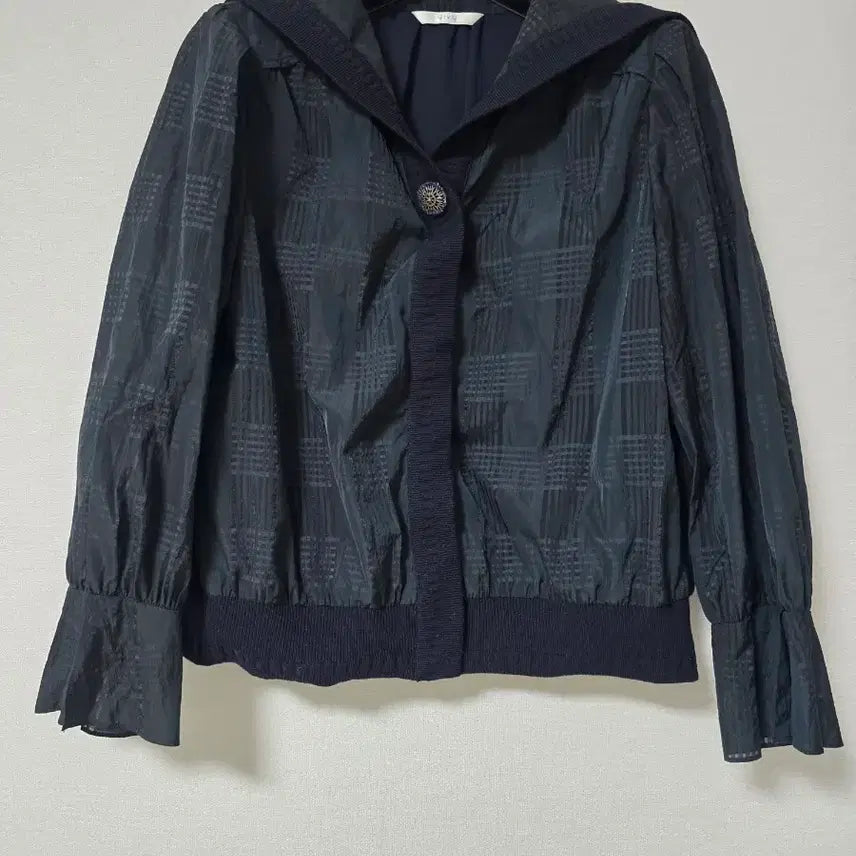 [BUNJANG] Givy Check Blouse &amp; Jacket (Size 65/66) / givy 체크 블라우스 &amp;자켓65