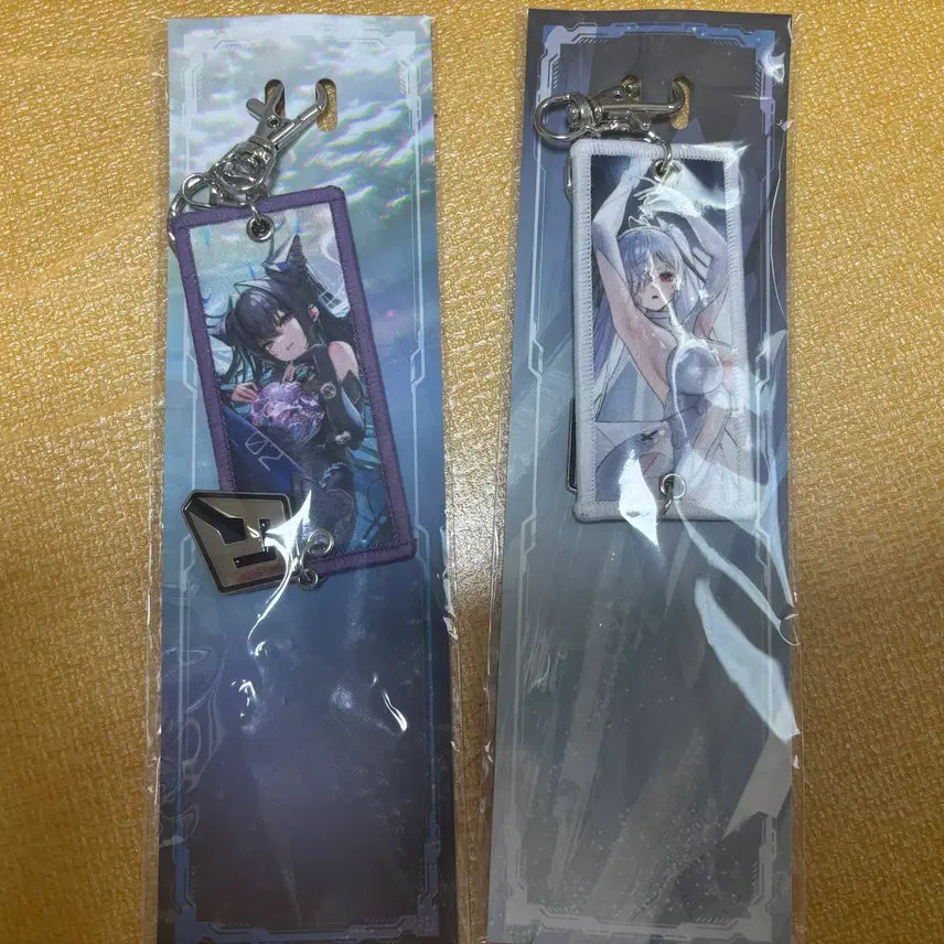 [BUNJANG] Goddess of Victory: Nikke Gangnam Pop-up Siren, Cinderella Strap Keychain / 승리의 여신: 니케 강남 팝업 세이렌, 신데렐라 스트랩 키링