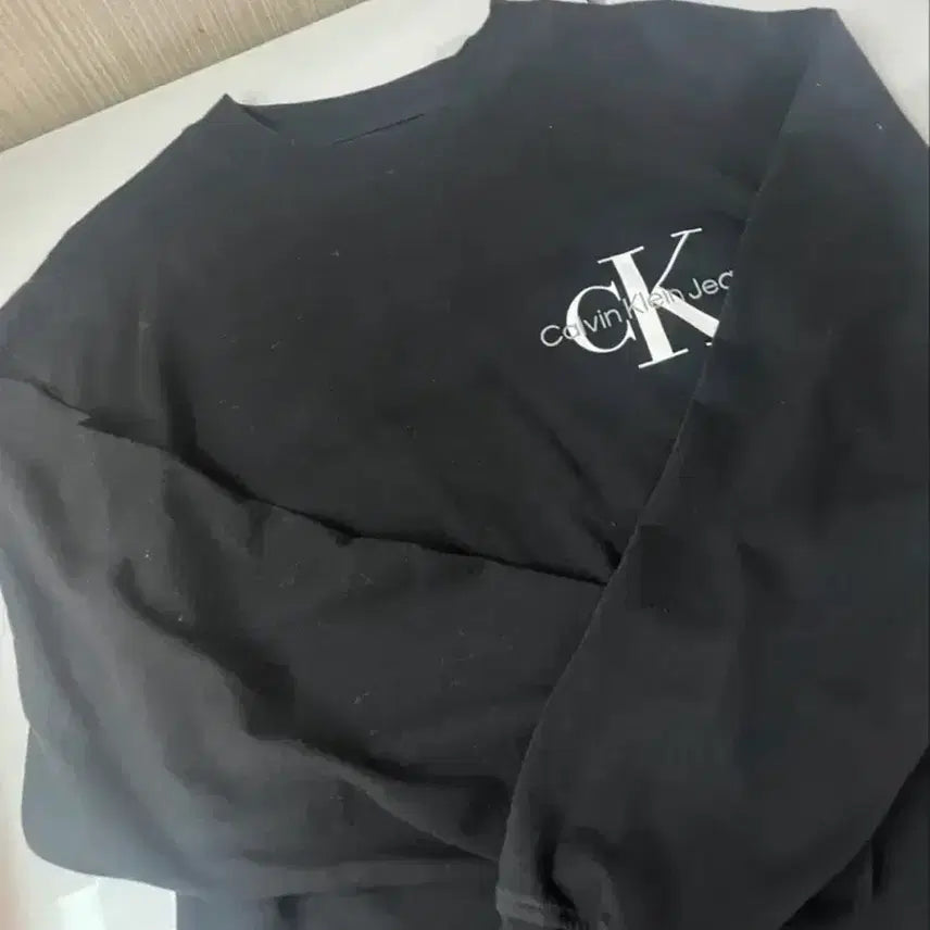 [BUNJANG] Calvin Klein Jeans Long Sleeve T-Shirt / 캘빈클라인진 롱슬리브(교신가능 !!)