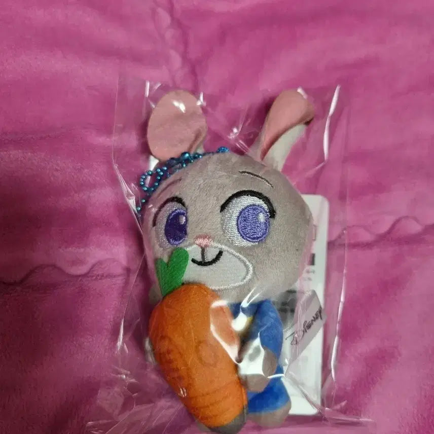 [BUNJANG] Zootopia Judy Hopps Plush Keychain / 주토피아 주디 인형 키링