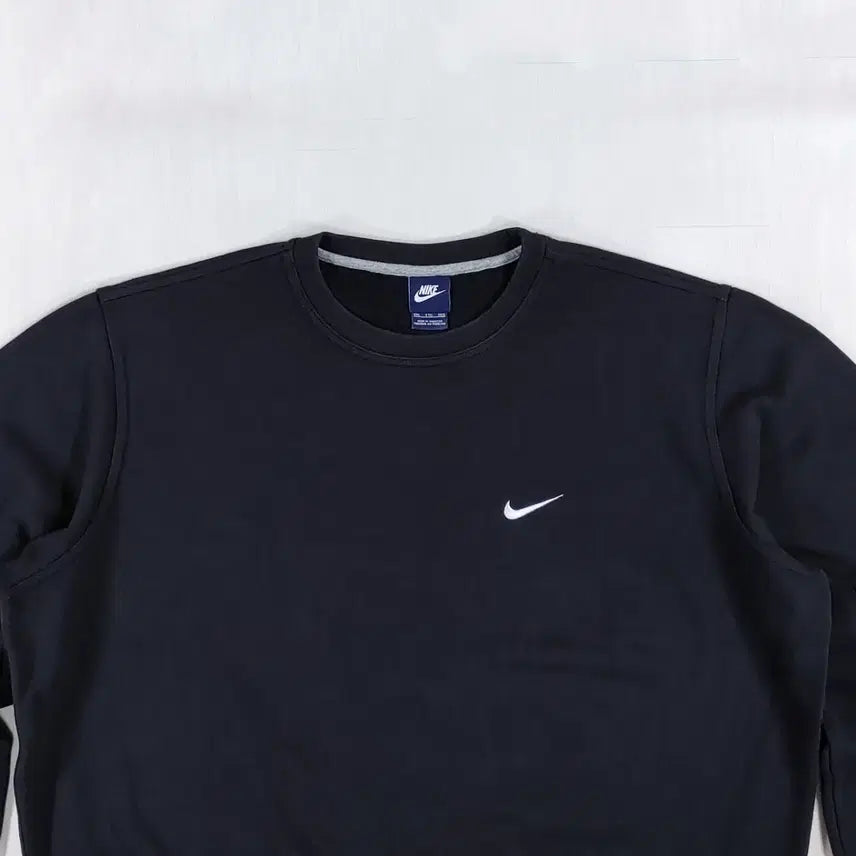 [BUNJANG] Nike Small Swoosh Embroidered Crewneck Sweatshirt XXL / 나이키 스웻셔츠 XXL