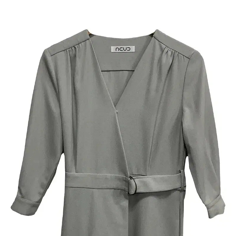[BUNJANG] Akud Belted V-Neck Wrap Style Long Dress / 여S/아쿠드 벨티드 브이넥 랩 스타일 롱 원피스