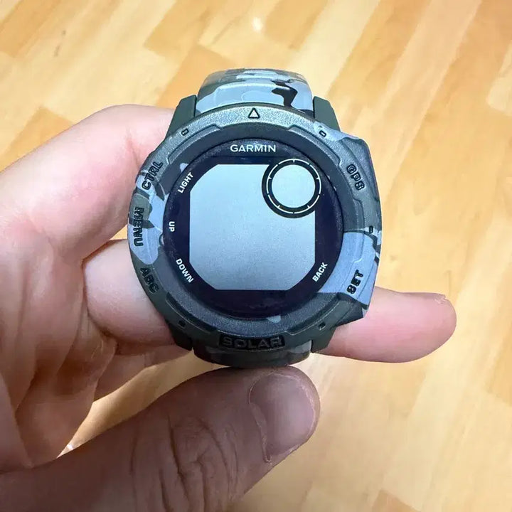 [BUNJANG] Garmin Instinct 1 Solar Camo Smartwatch / 가민 인스팅트1 솔라 카모