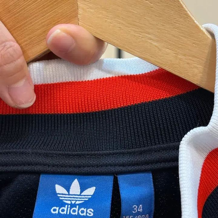 [BUNJANG] Adidas Short Sleeve Zip-Up / 아디다스 반팔집업