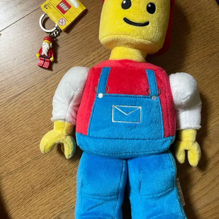 [BUNJANG] LEGO Genuine Plush Toy &amp; Santa Keychain Set / 레고코리아 정품 인형 + 레고 산타키링 택부착