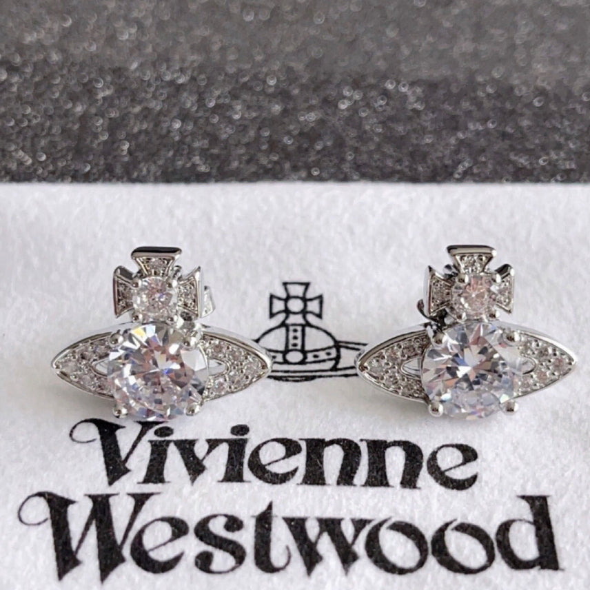 [BUNJANG] Vivienne Westwood Archive White Crystal Orb Earrings / 비비안웨스트우드 아카이브 화이트 크리스탈 orb 귀걸이