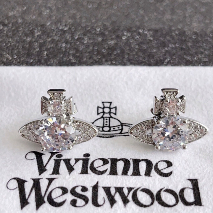[BUNJANG] Vivienne Westwood Archive White Crystal Orb Earrings / 비비안웨스트우드 아카이브 화이트 크리스탈 orb 귀걸이