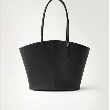 [BUNJANG] Siec Base Medium Tote Bag Black / 시에 베이스 미디엄 토트백 블랙