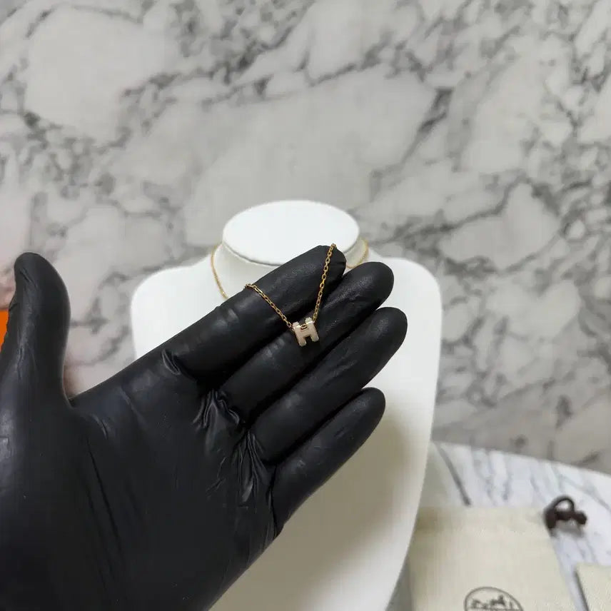 [BUNJANG] Hermès Pop H Pendant Necklace Mini / { MINI } 에르메스 팝아슈 펜던트 목걸이