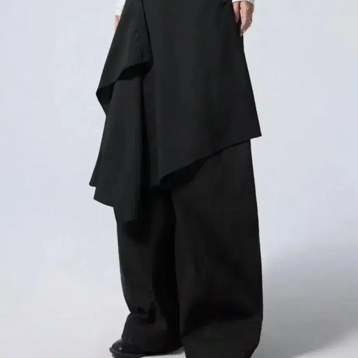 [BUNJANG] Black Layered Wrap Asymmetrical Skirt / 블랙 레이어드 랩 언발 스커트