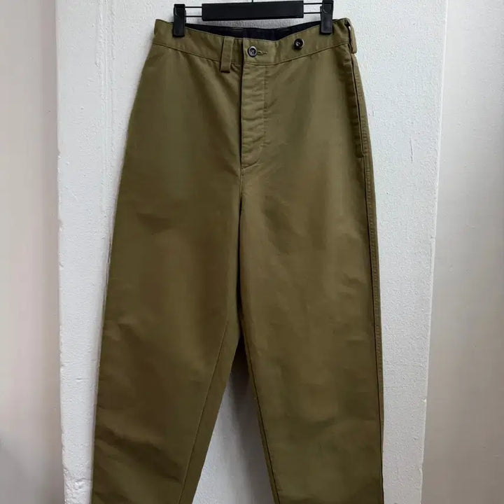 [BUNJANG] MHL. By Margaret Howell Cotton Pants - Khaki, Size S / MHL 마가렛호웰 코튼 팬츠