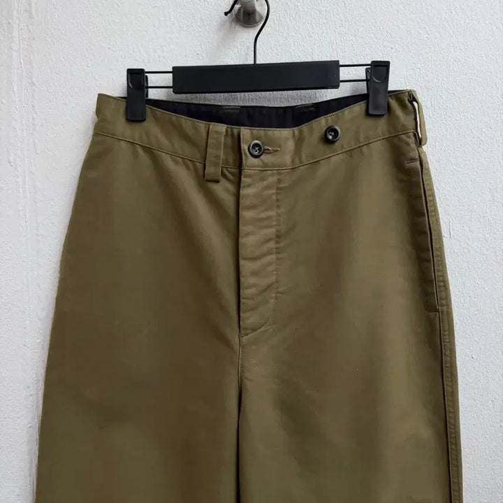 [BUNJANG] MHL. By Margaret Howell Cotton Pants - Khaki, Size S / MHL 마가렛호웰 코튼 팬츠