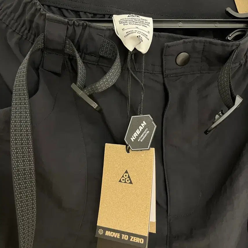 [BUNJANG] Nike ACG Dolomiti Pants Black Summit White / 나이키 ACG 돌로미티 팬츠 블랙 서밋 화이트 - 아시아