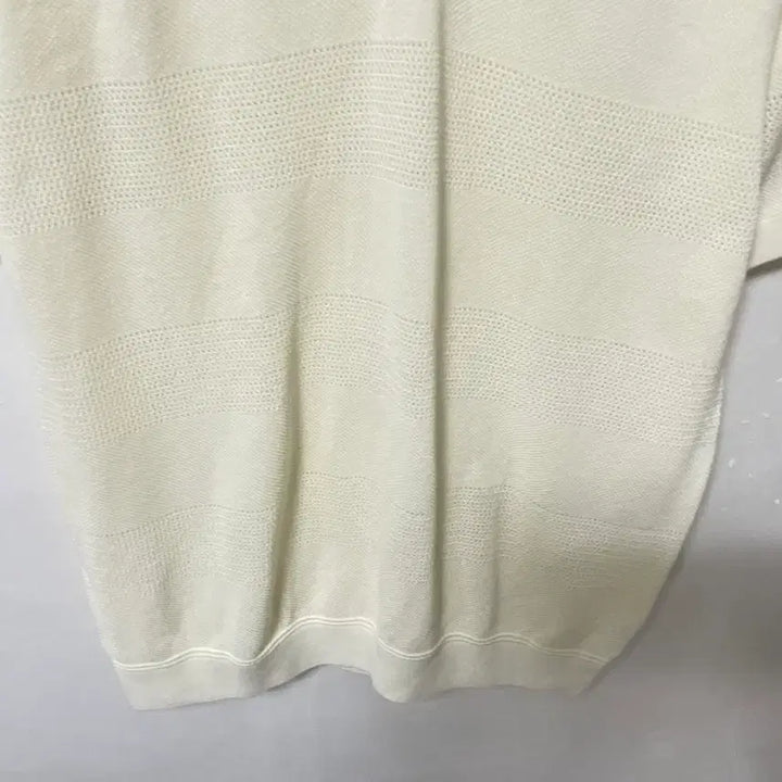 [BUNJANG] Urban Revivo Loose Fit Short Sleeve Knit / 105-110 URBAN REVIVO 루즈핏 반팔 니트 정품
