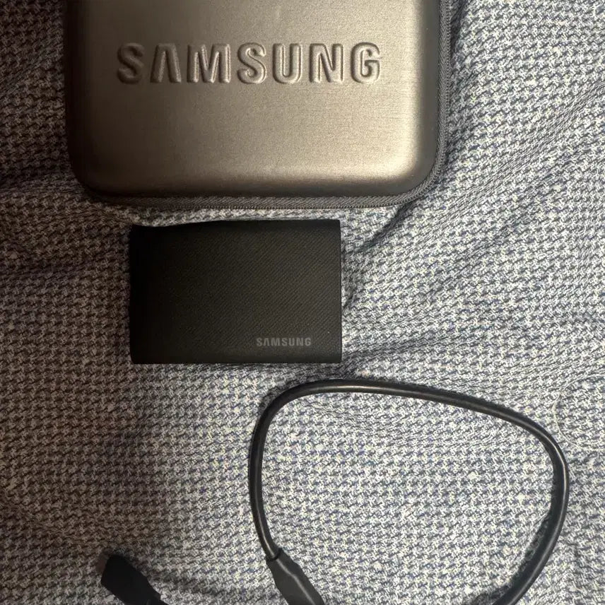 [BUNJANG] Samsung T9 SSD 2TB / 삼성 T9 SSD 2TB