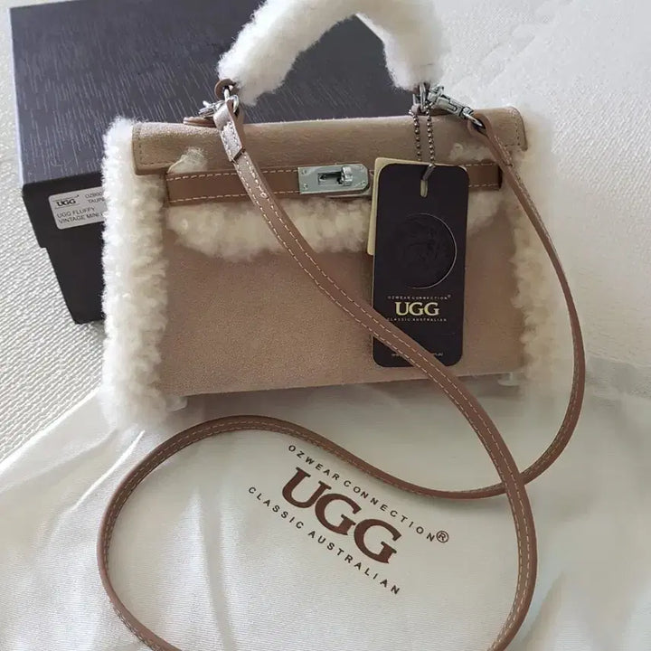 [BUNJANG] UGG Ozwear Mini Crossbody Bag / Tote / 새상품 UGG 오즈웨어 미니 크로스백 토트겸용