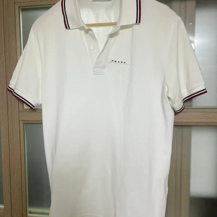 [BUNJANG] Prada White Short Sleeve Polo Shirt / 프라다 화이트 반팔 카라티 폴로셔츠 폴로티셔츠