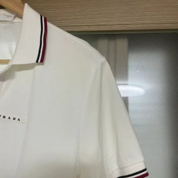 [BUNJANG] Prada White Short Sleeve Polo Shirt / 프라다 화이트 반팔 카라티 폴로셔츠 폴로티셔츠