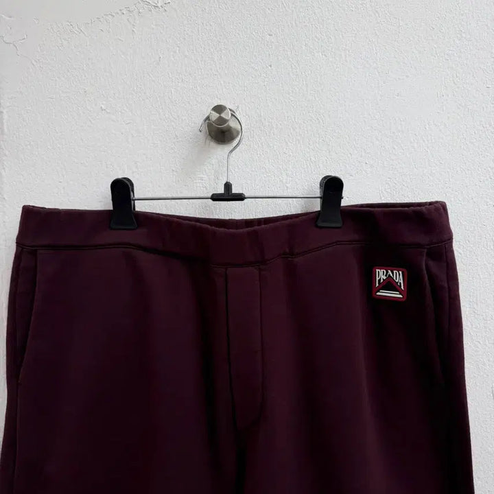 [BUNJANG] Prada Track Half Pants Burgundy Cotton XL / 프라다 트랙 하프 팬츠