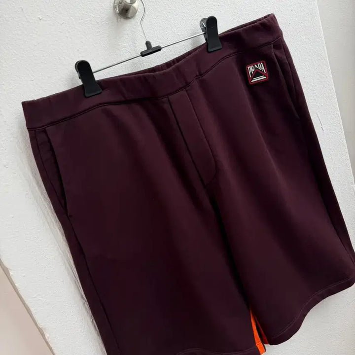 [BUNJANG] Prada Track Half Pants Burgundy Cotton XL / 프라다 트랙 하프 팬츠