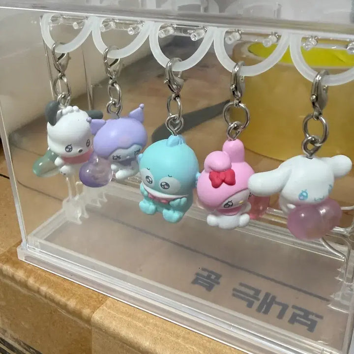 [BUNJANG] Sanrio Gacha Characters Emokyun Pastel Color Markers / 산리오 가챠 캐릭터즈 에모큥 파스텔 컬러 메지루시