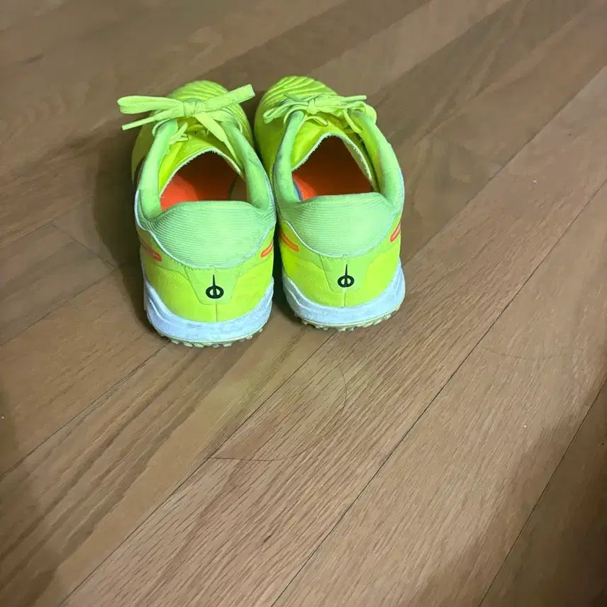 [BUNJANG] Nike Tiempo Futsal Cleats (Size 265) / 나이키 정품 풋살화