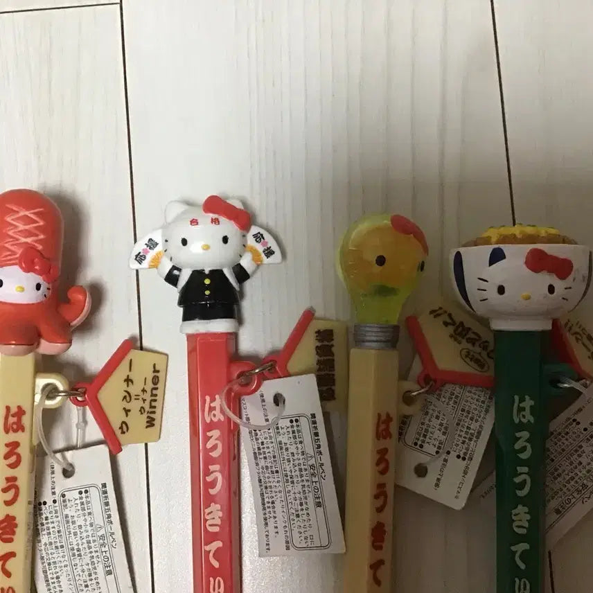 [BUNJANG] Classic Hello Kitty Ballpoint Pens (Set of 4) / 고전키티 볼펜 판매