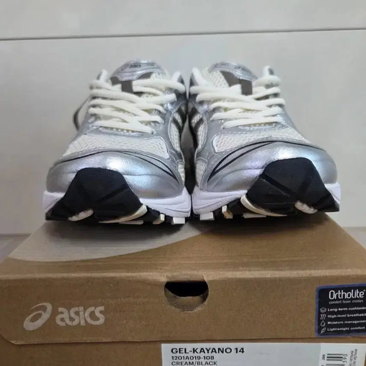 [SOLD OUT] 아식스 젤 카야노14 크림/블랙 290mm