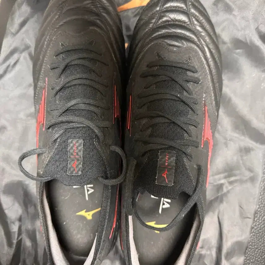 [BUNJANG] Mizuno Morelia Neo Beta JPN AG Soccer Cleats (280mm) / 미즈노 모렐리아 네오 베타 JPN AG[280]