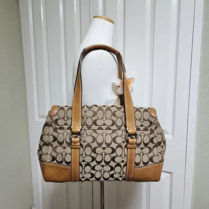 [BUNJANG] Coach Hampton Flap Satchel Shoulder Bag / 거의새거) 코치햄튼 플랩사첼, 숄더백