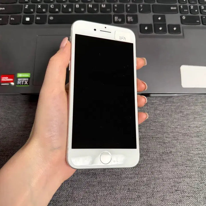 [BUNJANG] Apple iPhone 7 32GB Unlocked (Battery Replaced) / G29 s급 아이폰7 32기가 무음