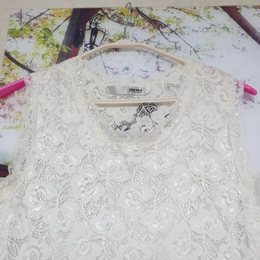 [BUNJANG] Punch Lace Blouse / 펀칭 레이스 블라우스 (정가5만) free사이즈